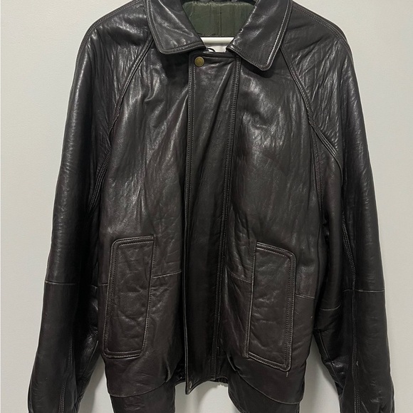 Vintage Leather Jacket - Picture 4 of 5